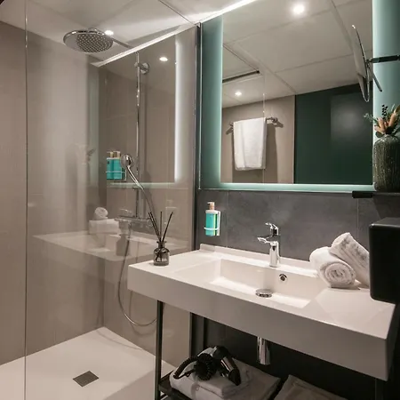 Hotel Novotel Aeroport Cap 3000