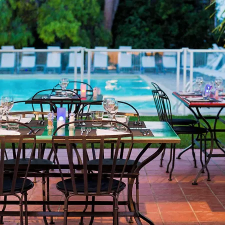 Hotell Novotel Aeroport Cap 3000 4*