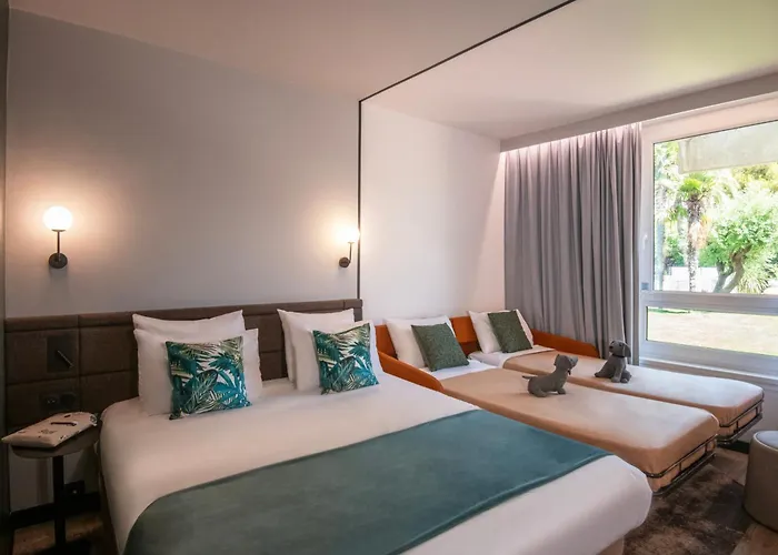 Novotel Aéroport Cap 3000 Hotel