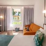 Novotel Aeroport Cap 3000 فندق