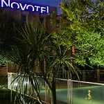 Novotel Aeroport Cap 3000 فندق