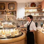 Novotel Aeroport Cap 3000 Hotell