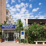 Novotel Aeroport Cap 3000 Hotel