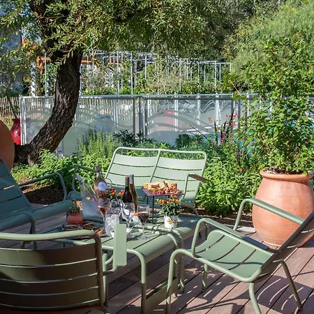 诺沃特尼斯机场卡普3000酒店 4*