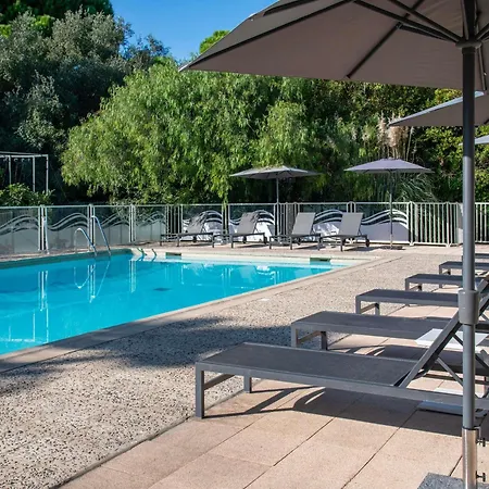 酒店 诺沃特尼斯机场卡普3000酒店 圣罗兰度瓦