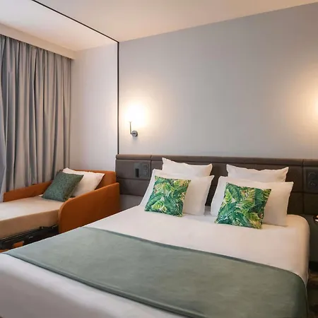 מלון Novotel Aeroport Cap 3000
