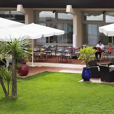 Szálloda Novotel Aeroport Cap 3000
