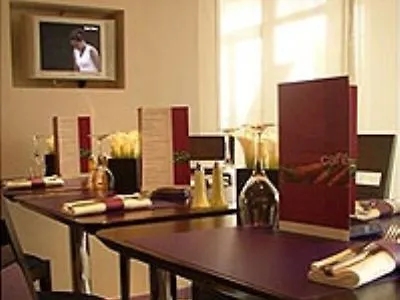 Novotel Aeroport Cap 3000 Szálloda